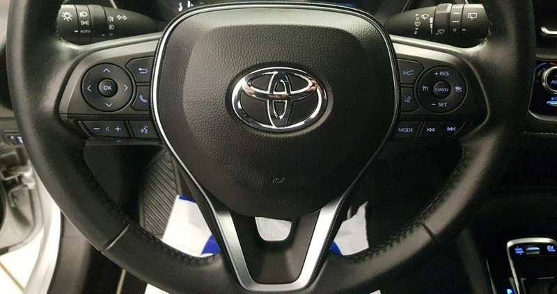 Toyota Corolla cena 83850 przebieg: 78000, rok produkcji 2020 z Kościan małe 436
